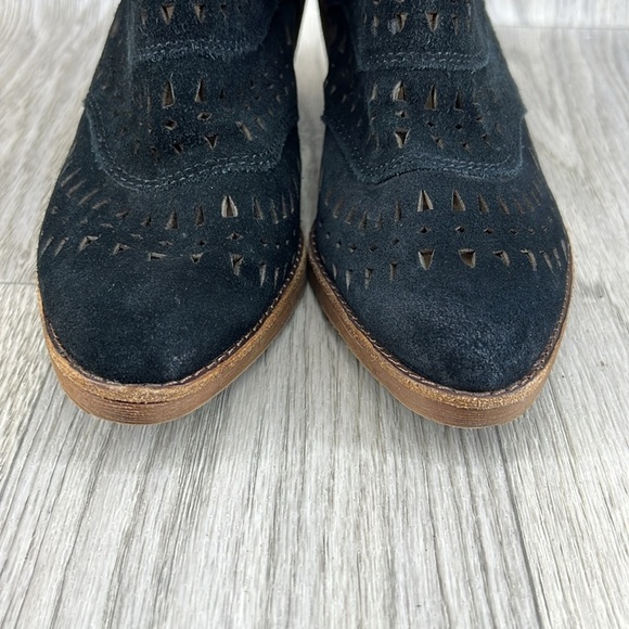 Sofft Suede Ankle Boots - Picture 3 of 11